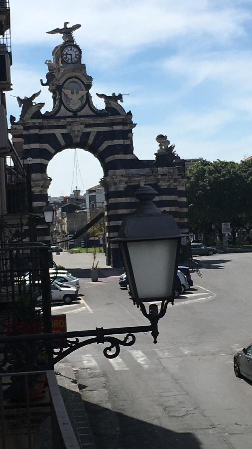 Garibaldi Suites & Apartments Katanya Dış mekan fotoğraf